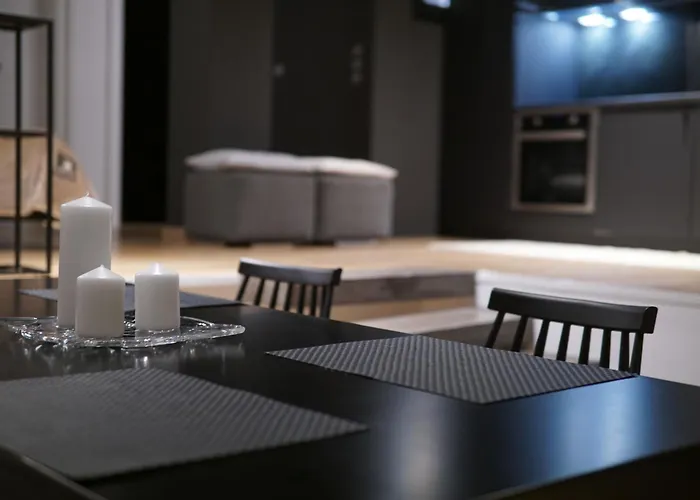 דירה Mazzo Luxury מונמבאסיה